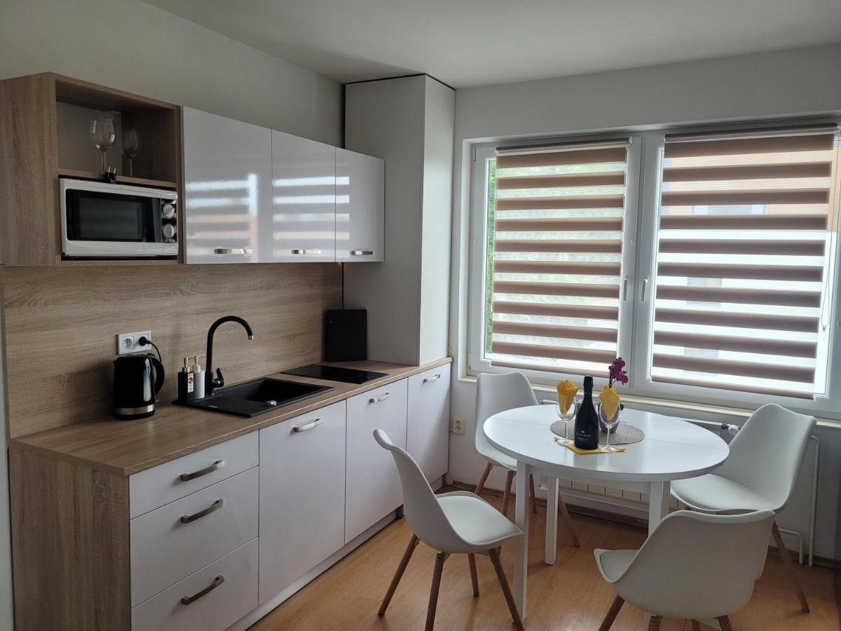 Apartman Centrum V Sukromi Restauracia U Jakuba Martin Buitenkant foto